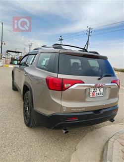 GMC Acadia